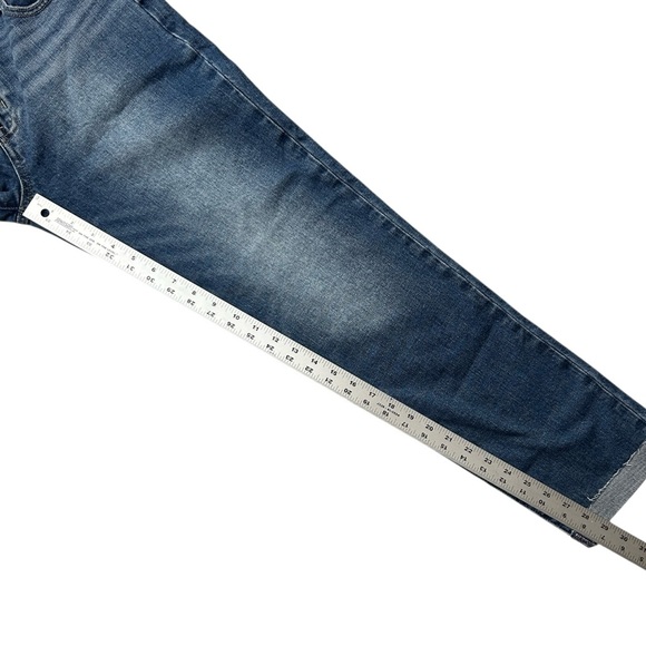 GAP Girlfriend Mid Rise Jeans sz 27/4 Tall Medium Wash Cuffed Raw Hem Stretch - Picture 6 of 11